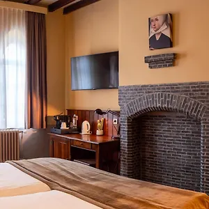 Monasterium Poortackere Hotel