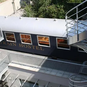 Train Cabin בריסל